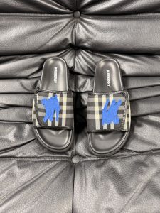 Burberry Plaid Sandals Gate1836