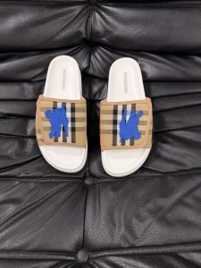 Burberry Plaid Sandals Gate1837