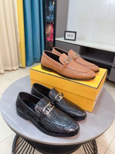 Fendi Casual Leather Shoes Gate11066