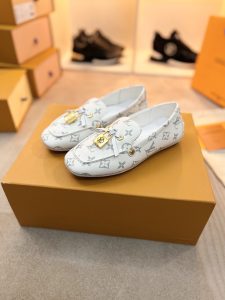 Louis Vuitton Loafers Gate3809