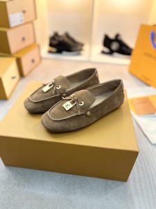 Louis Vuitton Loafers Gate3810