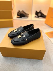 Louis Vuitton Loafers Gate3814