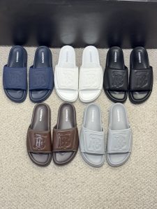 Burberry Slippers Gate8974