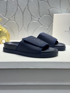 Burberry Slippers Gate8976