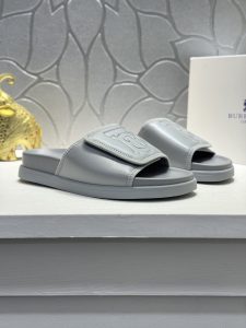 Burberry Slippers Gate8977