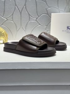 Burberry Slippers Gate8978