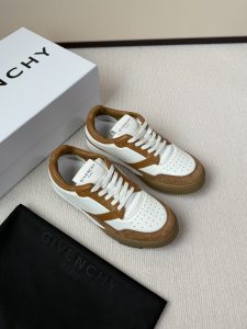Givenchy Sneakers Gate13700
