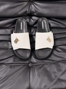 Burberry Plaid Sandals Gate1841
