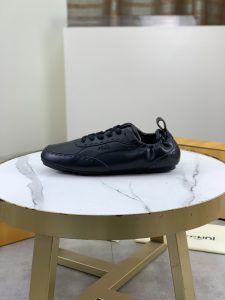 Fendi Sneakers Gate13892