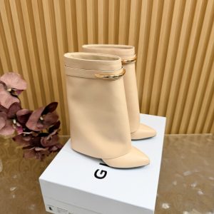 Givenchy Straight-Leg Shiny Leather Boots Gate15486