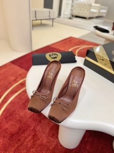 Christian Louboutin High Heels Gate1756