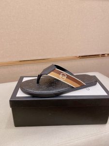 Gucci Slippers Gate9353