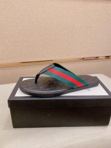 Gucci Slippers Gate9360