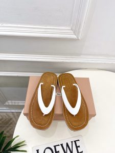 Miu Miu Flip Flops Gate8214