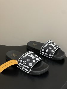 Louis Vuitton Beach Shoes Gate8526