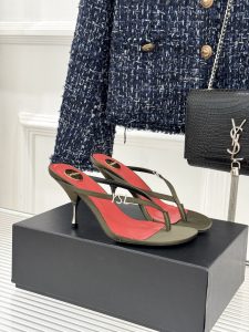 Saint Laurent Flip Flops Gate8227