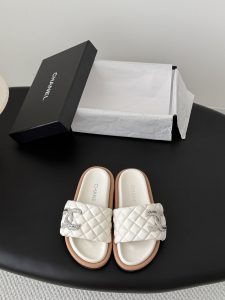 Chanel Leather Shoes Gate7136