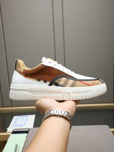 Burberry Canvas Shoes Gate573