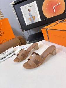 Hermes Genuine Leather Slippers Gate15473