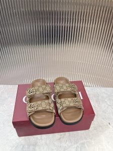 Gucci Canvas Shoes Gate648