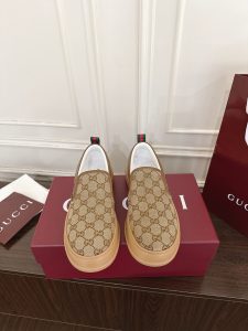Gucci Canvas Shoes Gate699