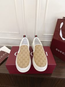 Gucci Canvas Shoes Gate701