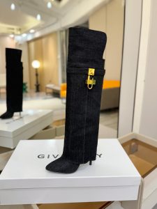 Givenchy Leather Shoes Gate6142